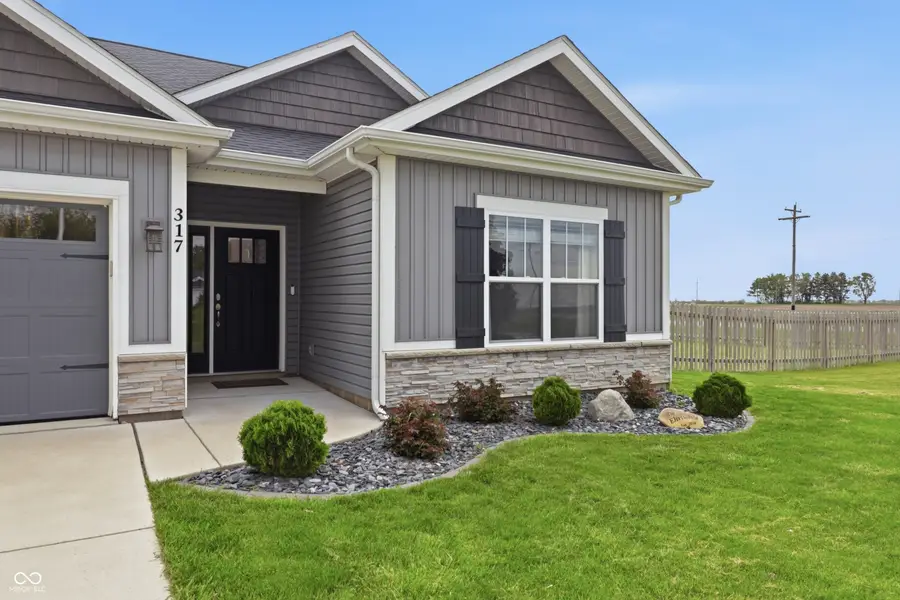 317 E Quail Drive, Oxford, IN 47971 - #3