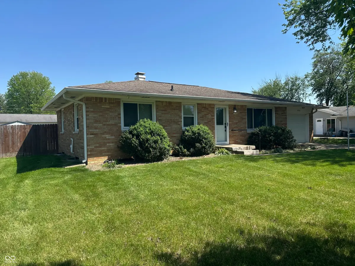 525 Sunset Boulevard, Greenwood, IN 46142 - #1