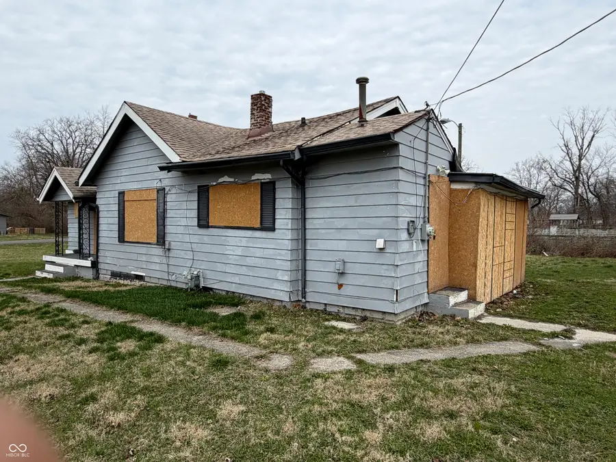 3901 Wallace Avenue, Indianapolis, IN 46226 - #3