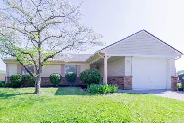 3533 Holly Circle, Indianapolis, IN 46227