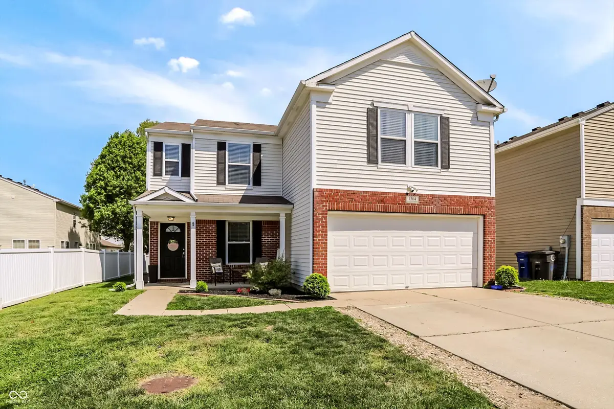 1304 Ellington Drive, Shelbyville, IN 46176 - #1