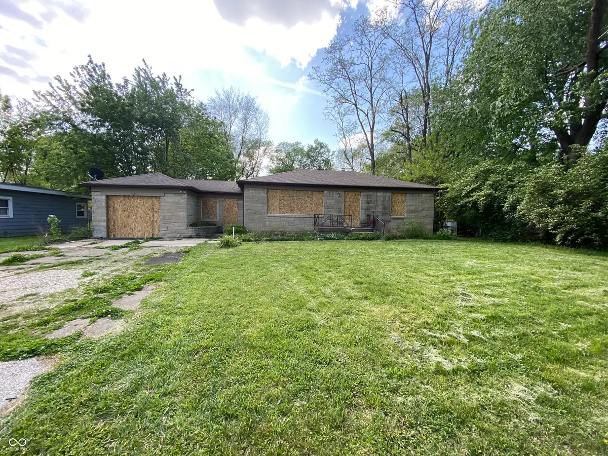 2028 N Berwick Avenue, Indianapolis, IN 46222 - #1