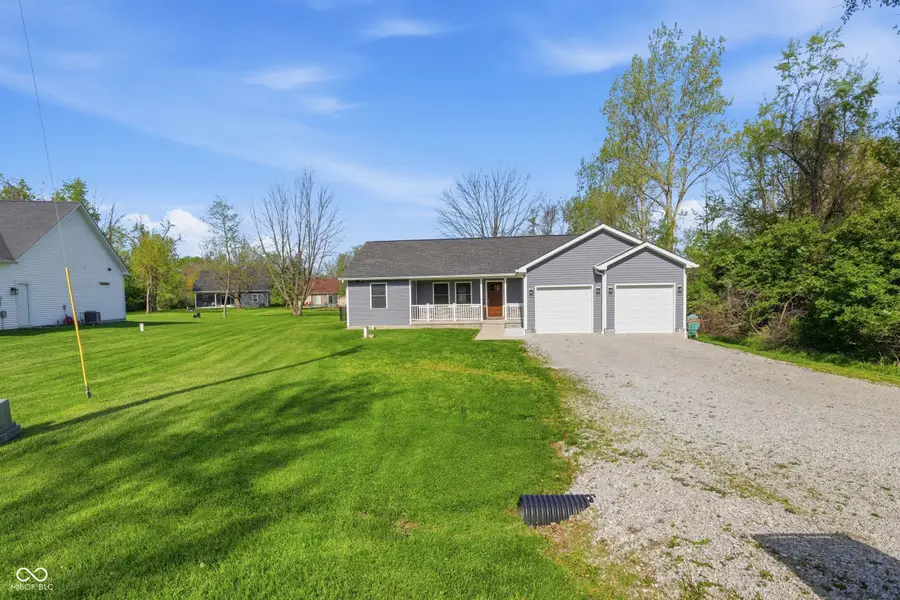 258 Gettysburg, Coatesville, IN 46121 - #2