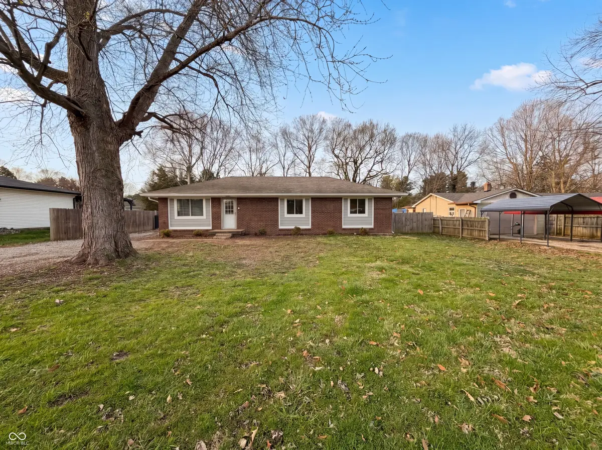 4663 W Runyon Lake Drive, Greenwood, IN 46143 - #1