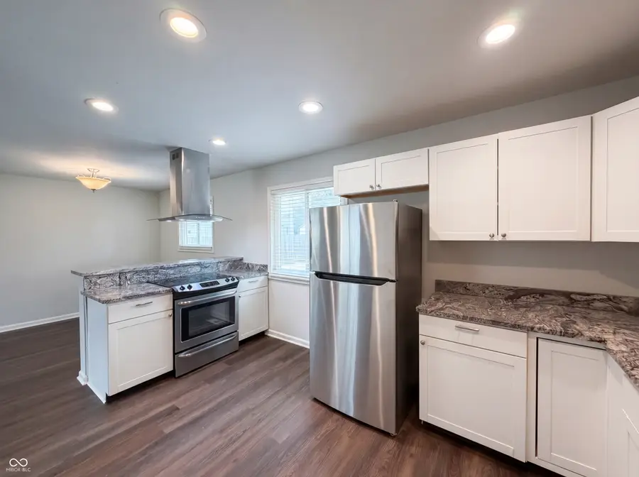 4663 W Runyon Lake Drive, Greenwood, IN 46143 - #2