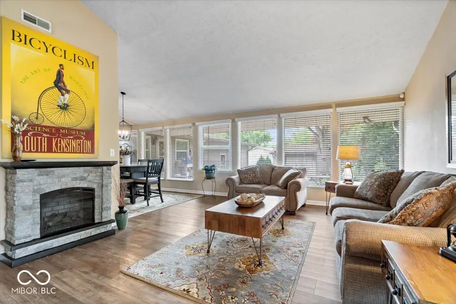 601 E Howard Avenue, Arcadia, IN 46030 - #3