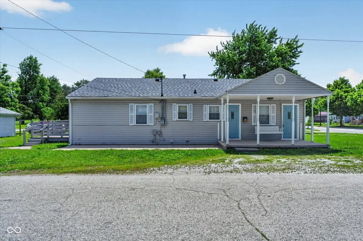 707 N Anderson Street, Elwood, IN 46036 - #1