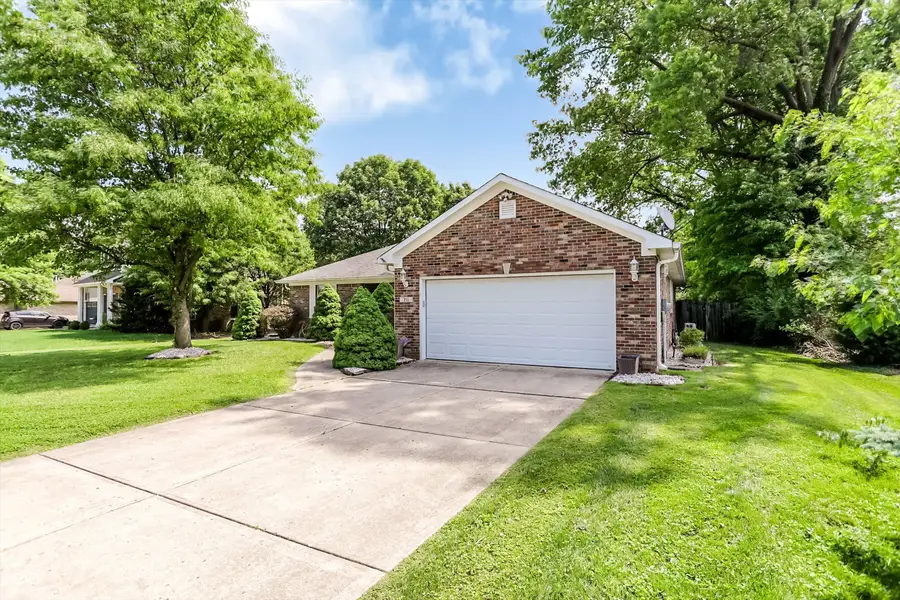 711 N Scott Drive, Greenwood, IN 46142 - #2