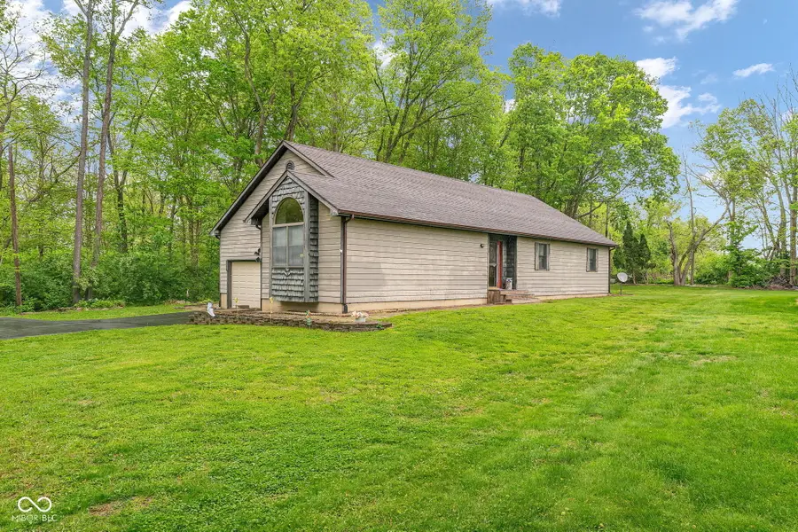 1056 S Meahme Trail, Crawfordsville, IN 47933 - #2