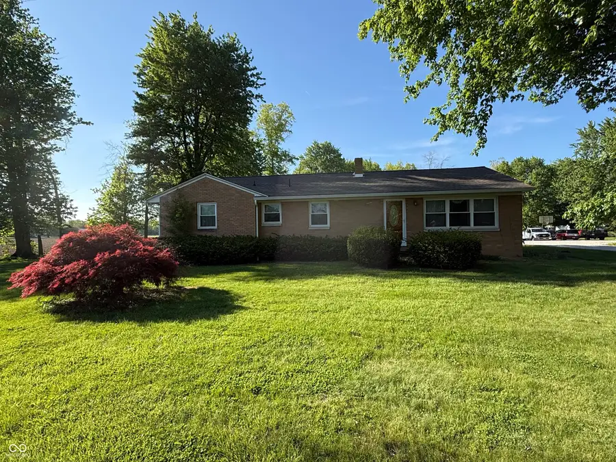 5598 W Us Highway 40, Staunton, IN 47881 - #2