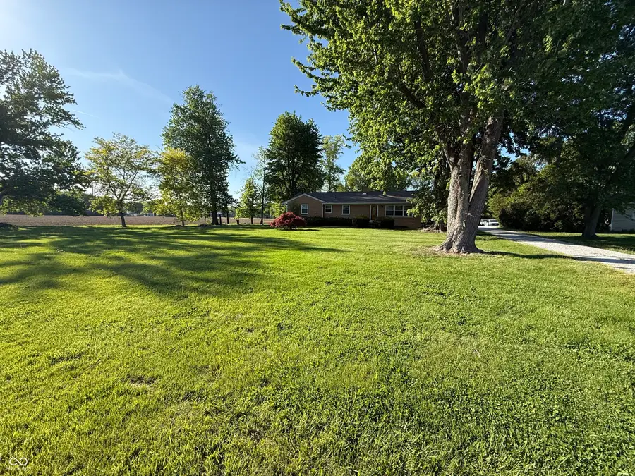 5598 W Us Highway 40, Staunton, IN 47881 - #3