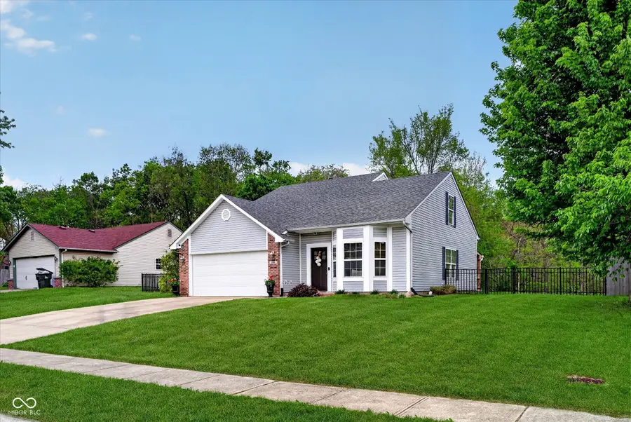 101 W New York Street, Fortville, IN 46040 - #2