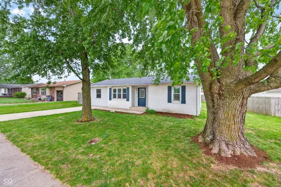 420 N Jackson Park Drive, Seymour, IN 47274 - #3