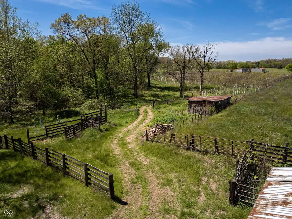 3147 W 260 N, Covington, IN 47932 - #1