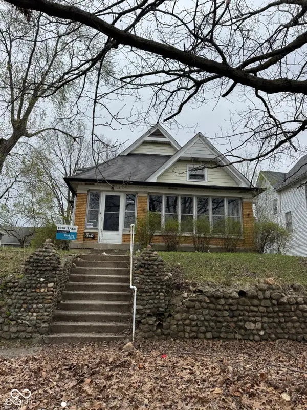 2657 E Riverside Drive, Indianapolis, IN 46208