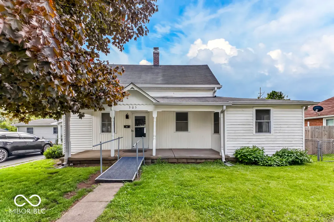 305 St Clair Street, Mooresville, IN 46158 - #1