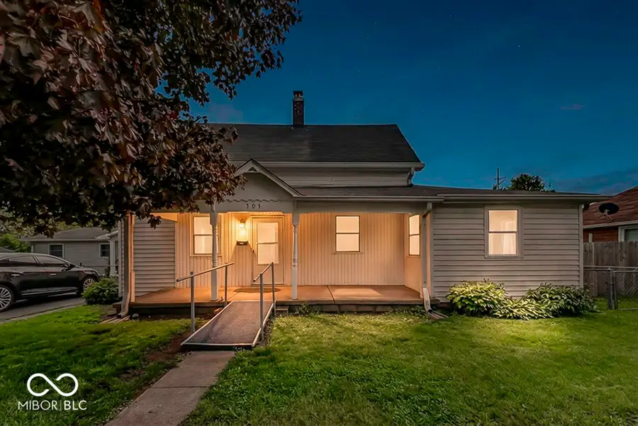 305 St Clair Street, Mooresville, IN 46158 - #3
