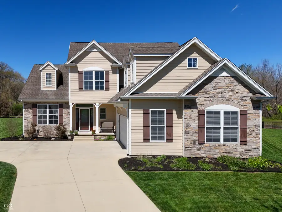1735 Brookfield Drive, Columbus, IN 47201 - #2