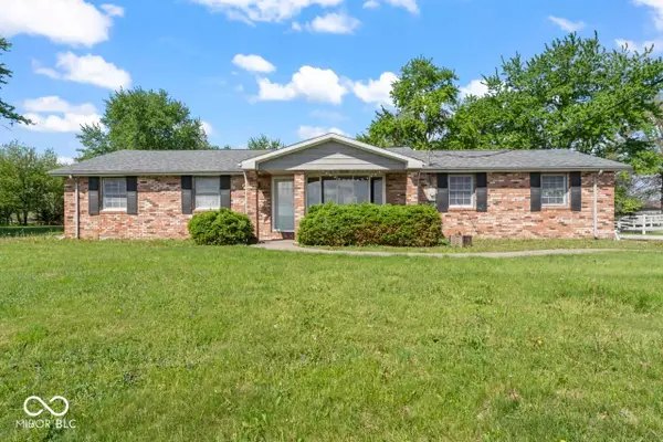 9967 N County Road 800 W, Daleville, IN 47334