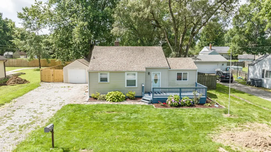 225 North Street, Chesterfield, IN 46017 - #2