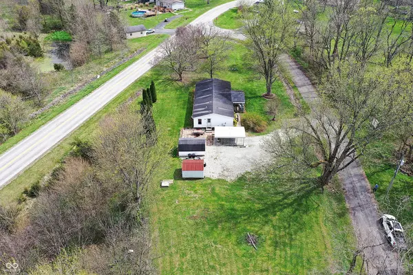 6621 N 1150 E, Hartsville, IN 47244