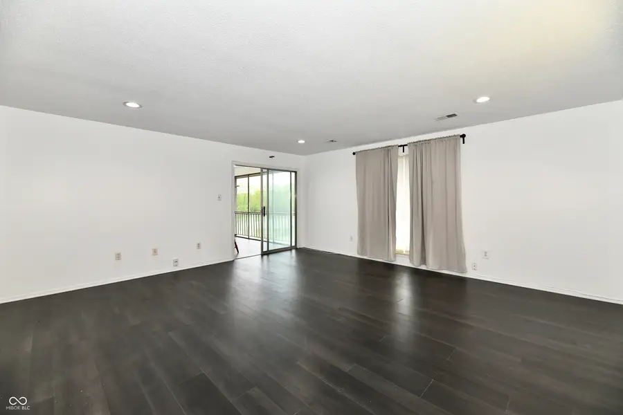 3016 Lake Shore Drive #E, Indianapolis, IN 46205 - #2