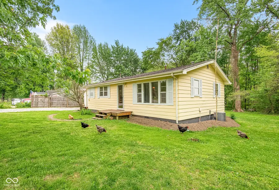 181 W 550 S, Columbus, IN 47201 - #2