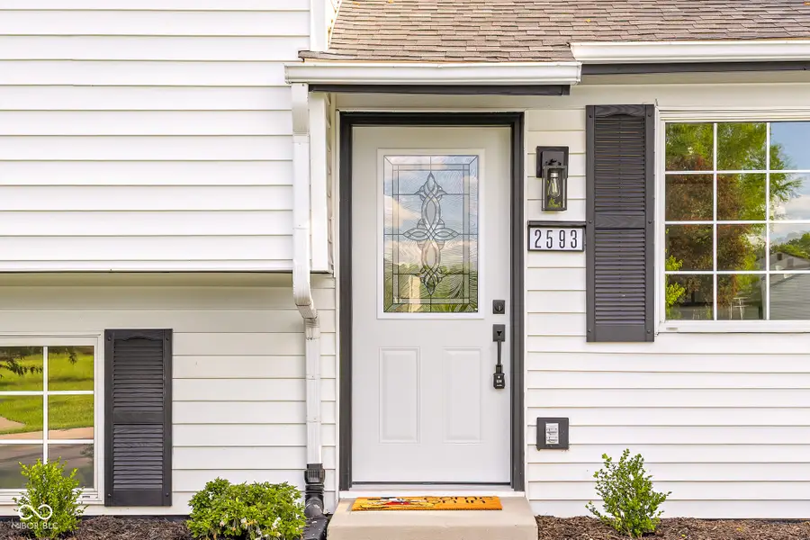2593 Chaucer Drive, Columbus, IN 47201 - #3