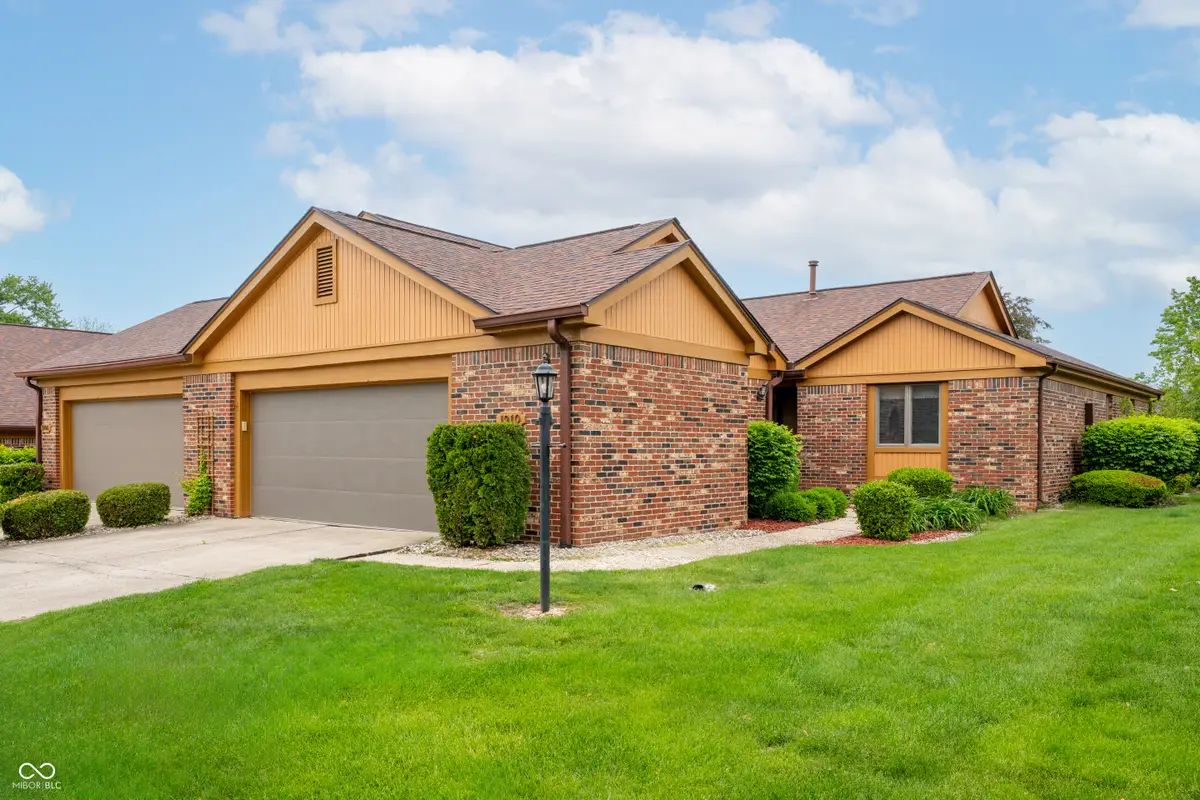 1910 Summer Place, Anderson, IN 46012 - #1