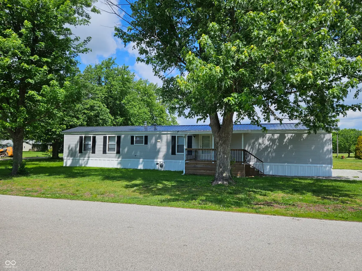 374 Worthington Street, Worthington, IN 47471 - #1