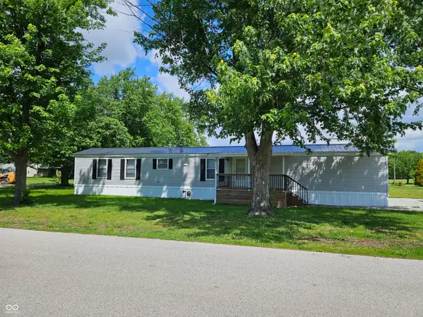 374 Worthington Street, Worthington, IN 47471