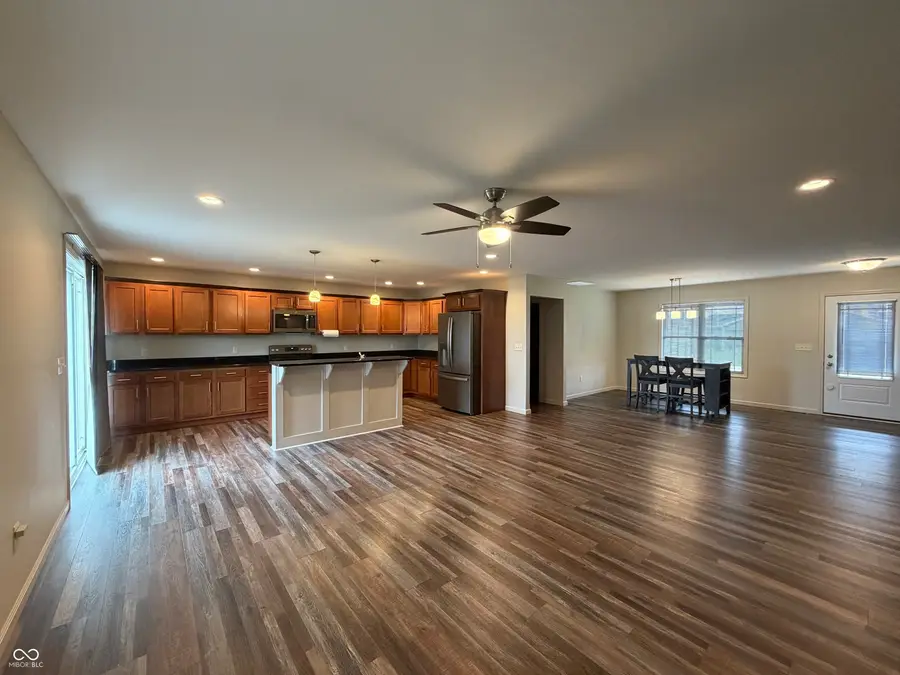 1904 N Oakmont Avenue, Greensburg, IN 47240 - #2