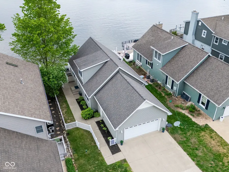 5823 E Sheridan Road, Monticello, IN 47960 - #2