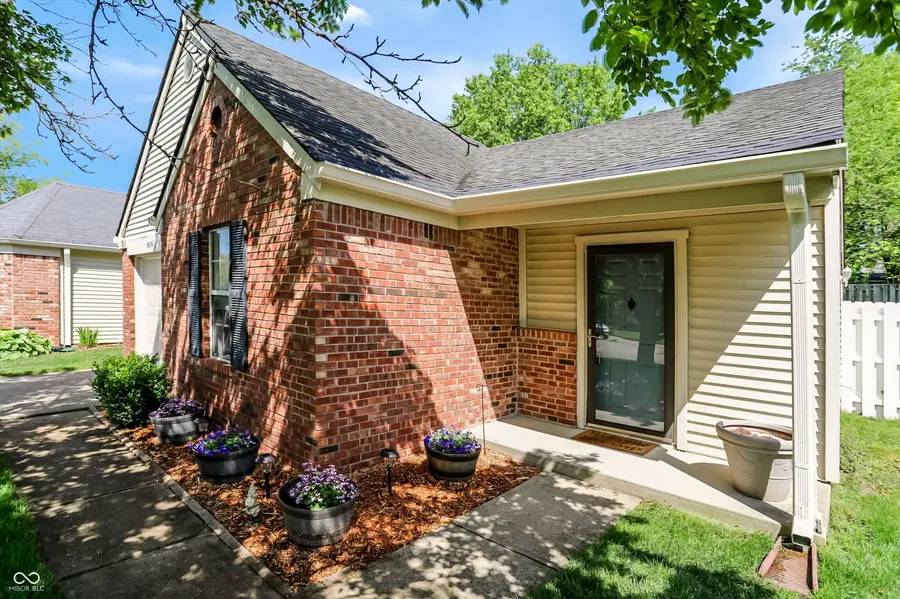6656 Sundown Drive N, Indianapolis, IN 46254 - #2