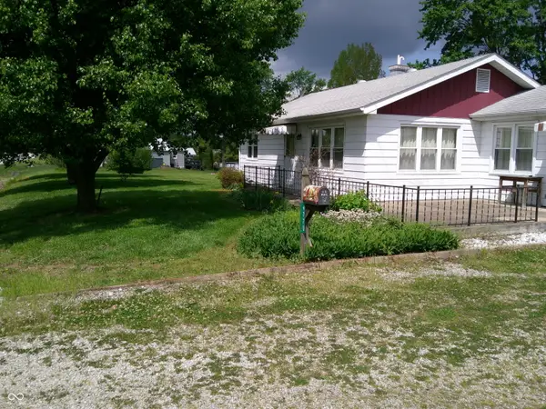 4770 W 450 S, Columbus, IN 47201