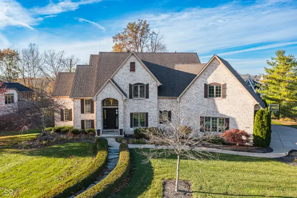 10701 Harbor Bay Drive, Fishers, IN 46040