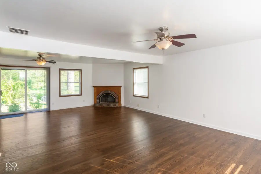 23 Northview Drive, Danville, IN 46122 - #3