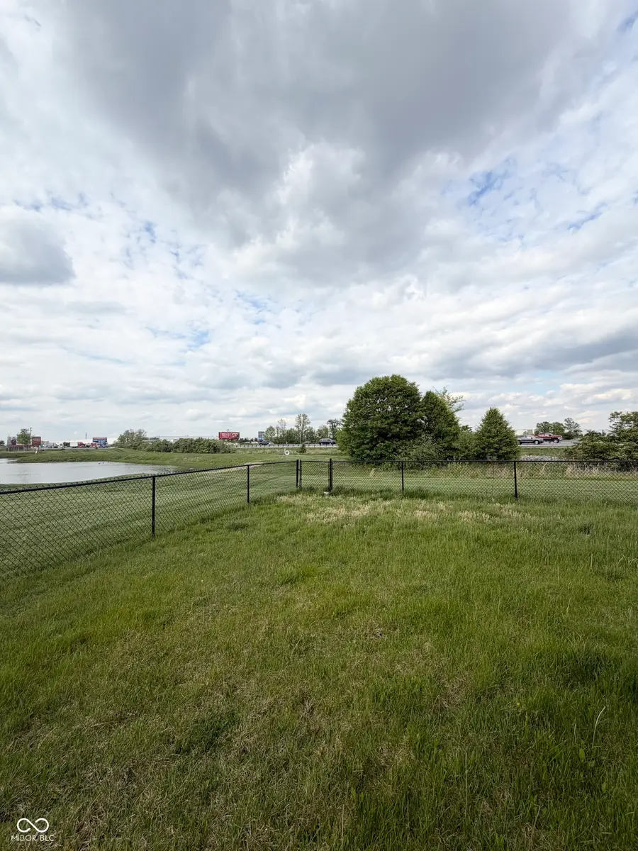 1407 Classic Avenue, Greenwood, IN 46143 - #3