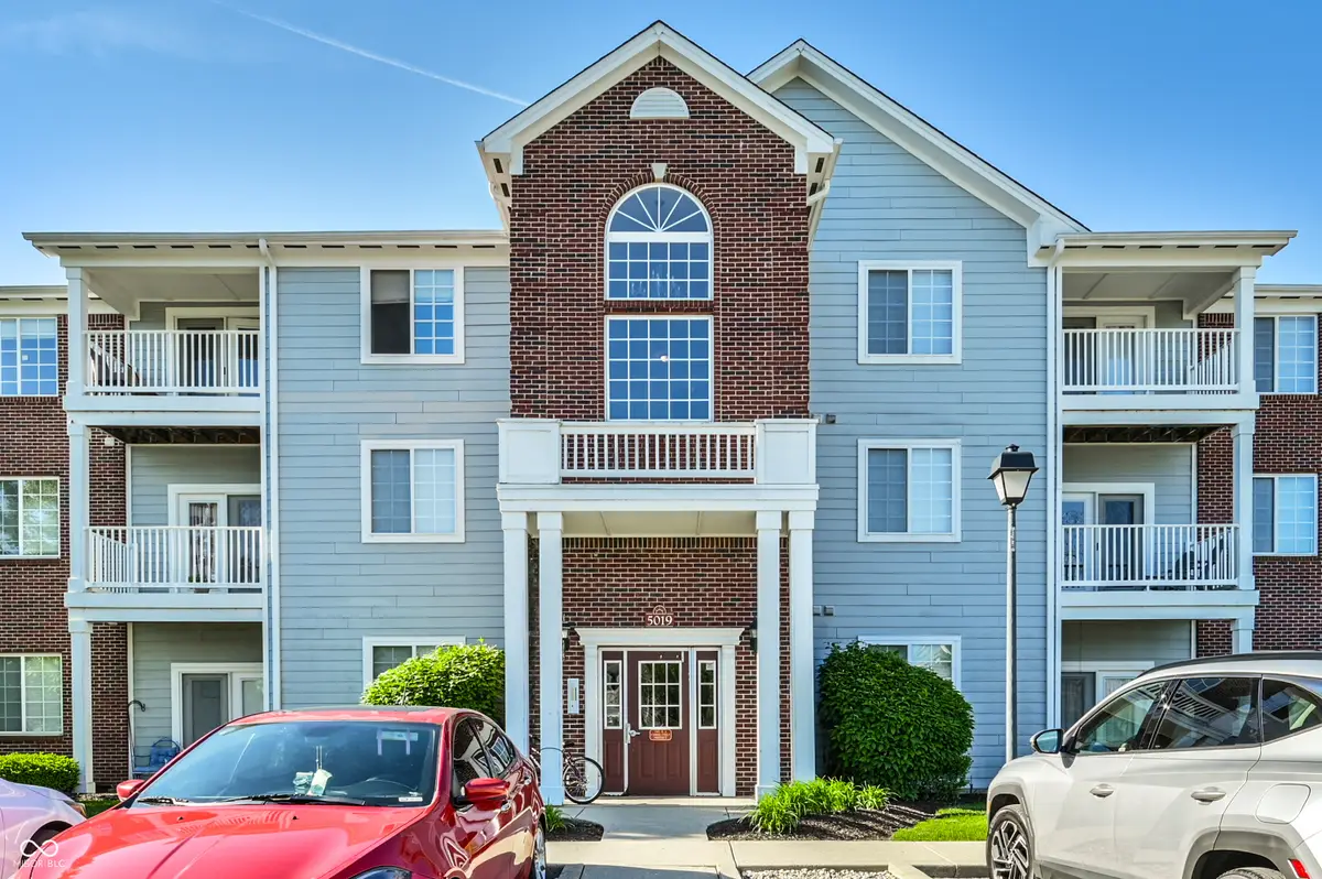 5019 Amber Creek Place #208, Indianapolis, IN 46237 - #1