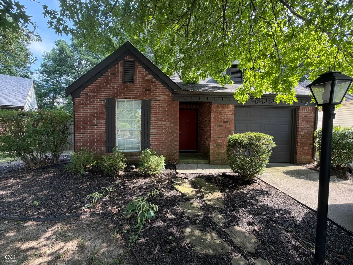 6835 Colony Pointe S Drive, Indianapolis, IN 46250 - #1