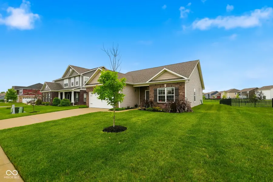 6617 Laredo Drive, McCordsville, IN 46055 - #3