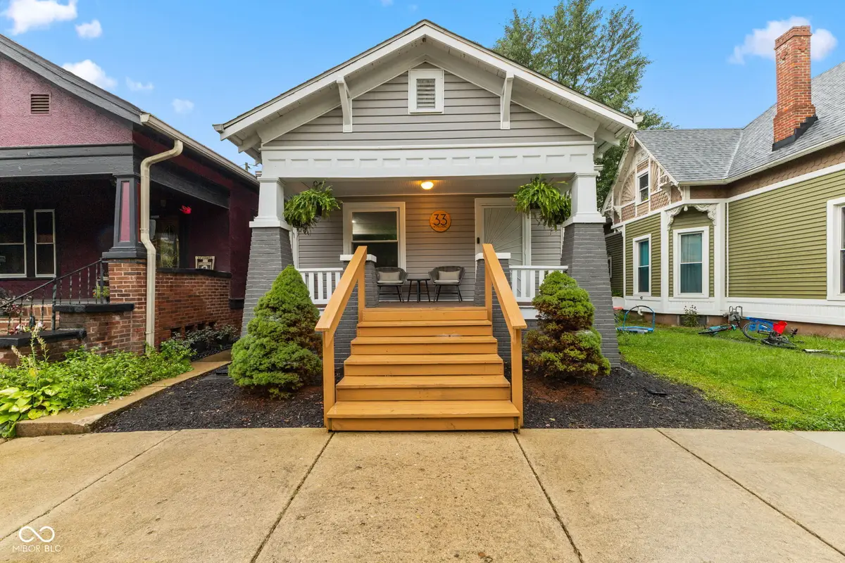 33 W Mechanic Street, Shelbyville, IN 46176 - #1