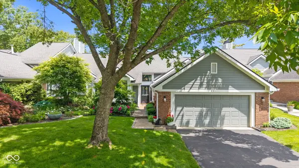 8103 Clearwater Parkway, Indianapolis, IN 46240