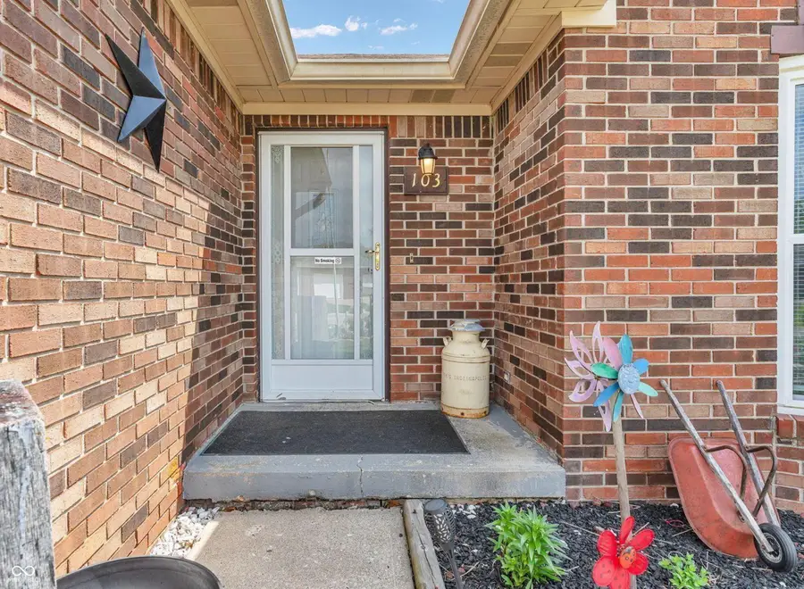 103 Weber Court, Franklin, IN 46131 - #2