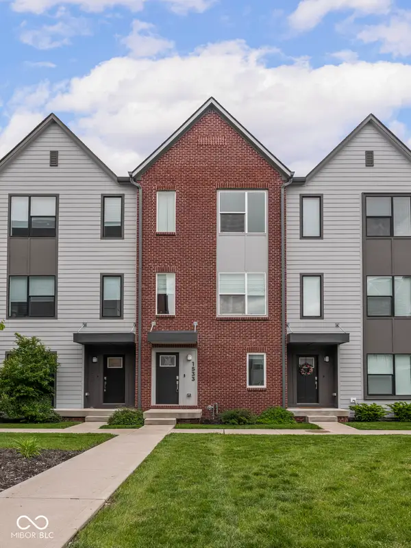 1533 Tannery Way, Indianapolis, IN 46202
