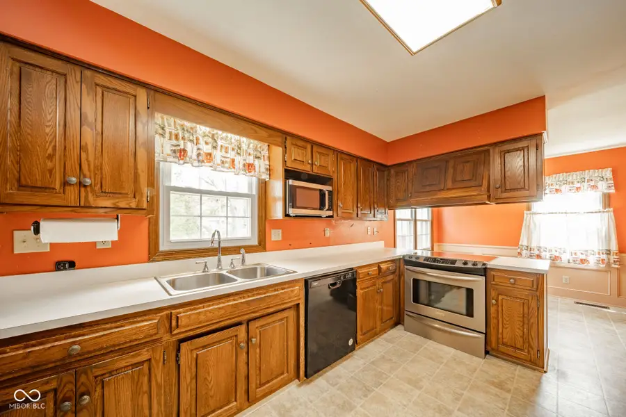 224 Edgewood Drive, Anderson, IN 46011 - #3