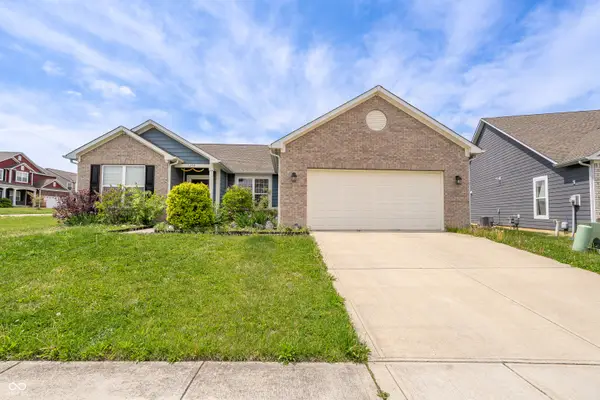 5250 Hearst Lane, Indianapolis, IN 46239