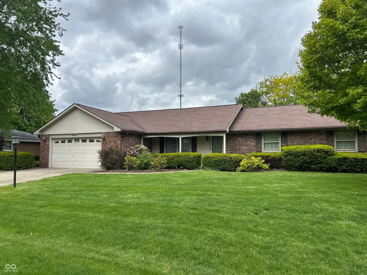 120 Chitwood Drive, Anderson, IN 46012 - #1