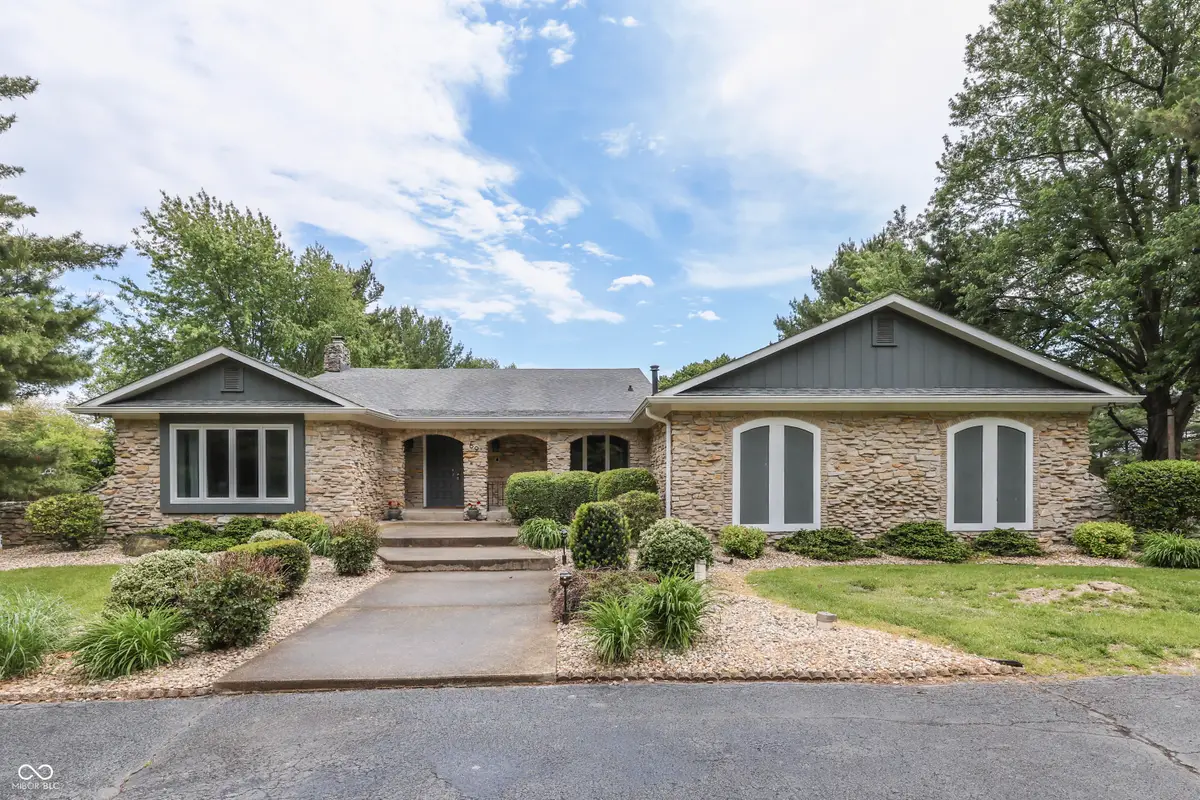 69 E Maple Drive, Franklin, IN 46131 - #1