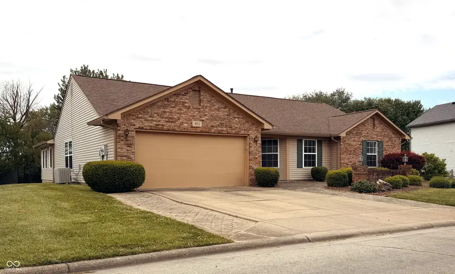811 E Fleetwood Drive, Greensburg, IN 47240 - #3